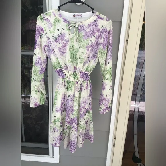 ki ta ta | Dresses | Kitata Size Girl Ladies Floral Dress Size 38 Small  Beautiful | Poshmark